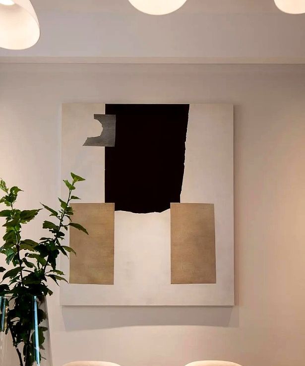 坚持全屋装极简风，30岁姑娘的150㎡新家火了，全屋干净又舒适 - 家居知识