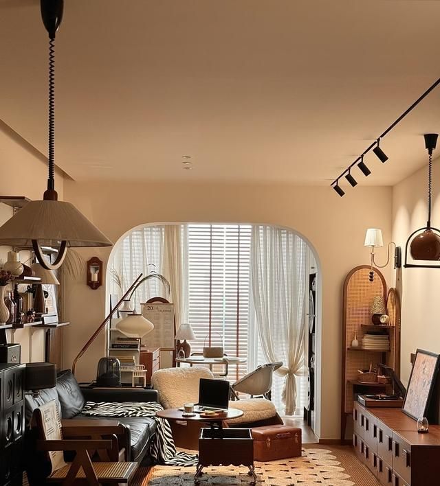 中古风别装成“老气房”！3个核心点，装出有温度的氛围感！ - 家居知识