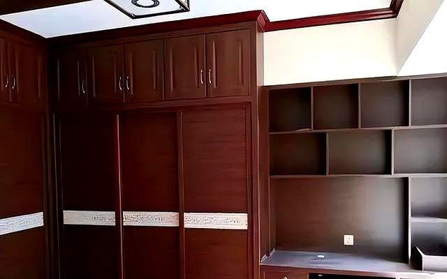 新房装修完工，新中式风格，入户装上山水画，实木线条修饰，晒晒 - 家居知识