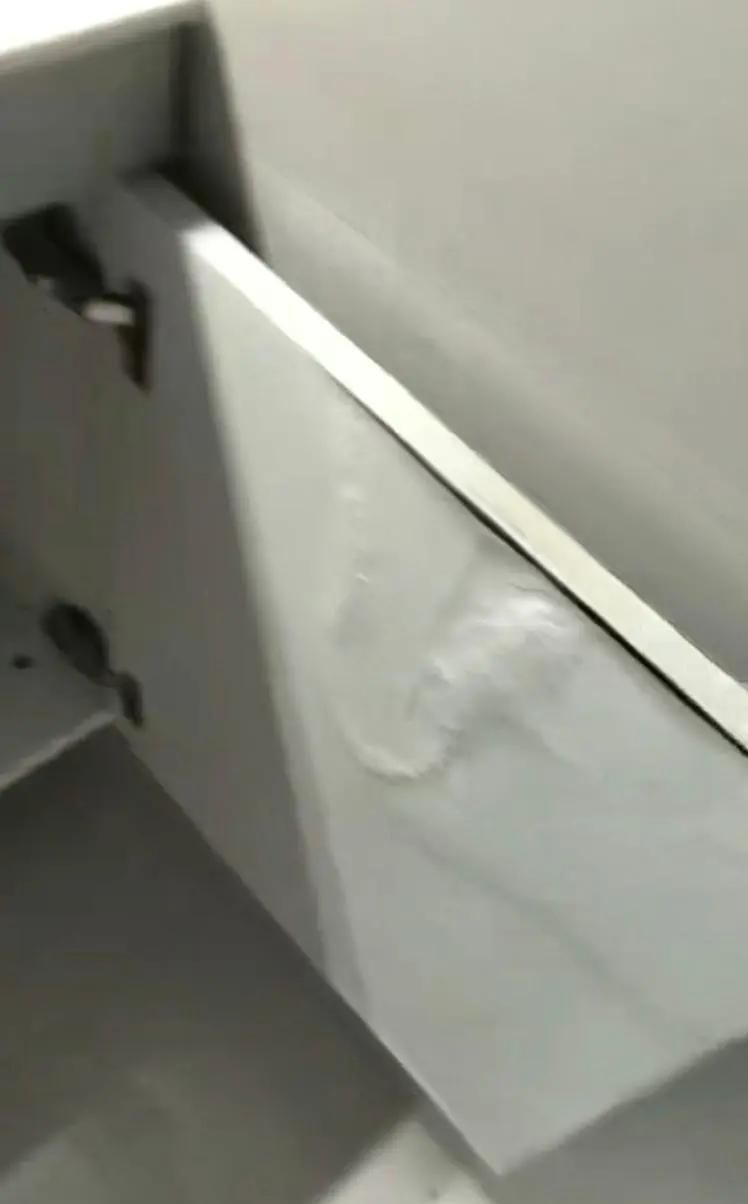 志邦定制卫浴柜使用不到一年长出蘑菇 当事人索赔无果 - 家居知识