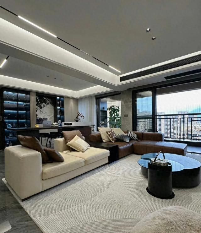 意式极简风为何成为现代人的家居新宠？