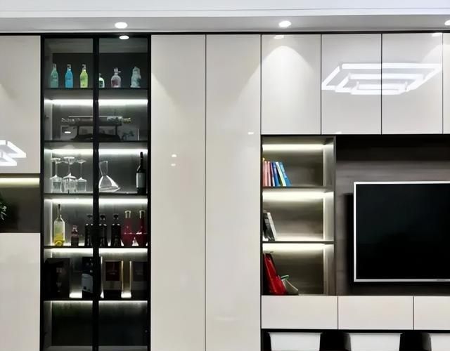 如果你打算在客厅做整面电视柜，那这篇避坑攻略，请你看完！ - 家居知识