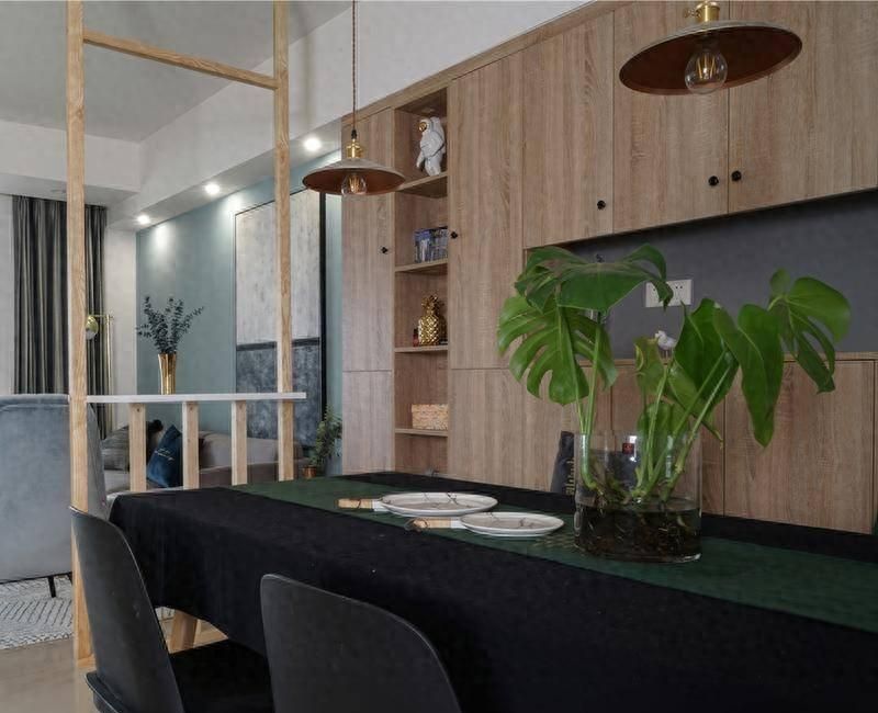 实用与颜值并存！餐厅酒柜这样设计，难怪越来越多人喜欢