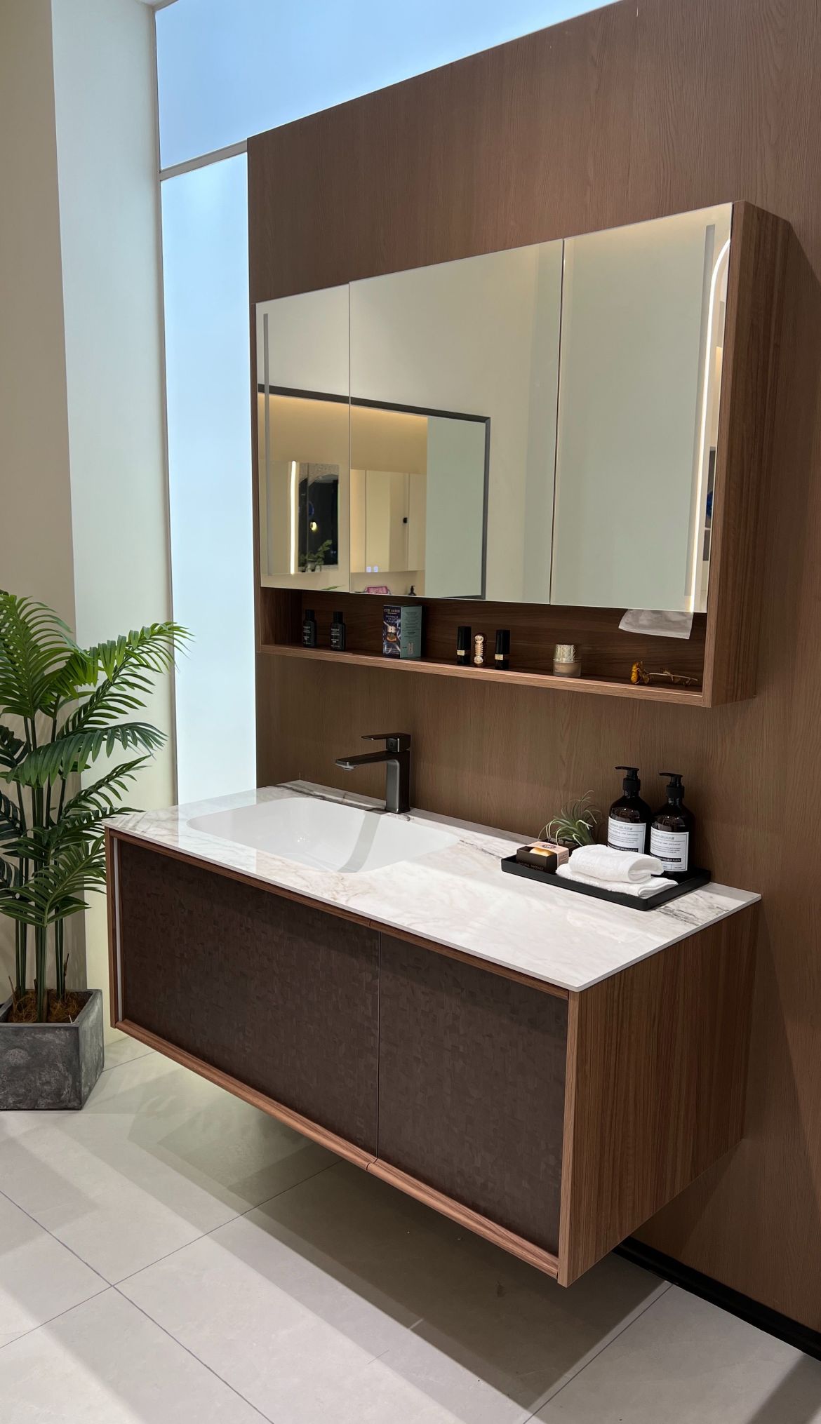 好用的浴室柜哪家专业 - 家居知识