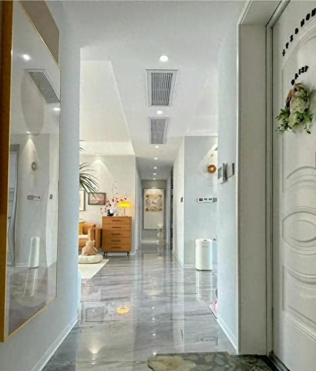 简约治愈的装修，诠释岁月静好的家居美学