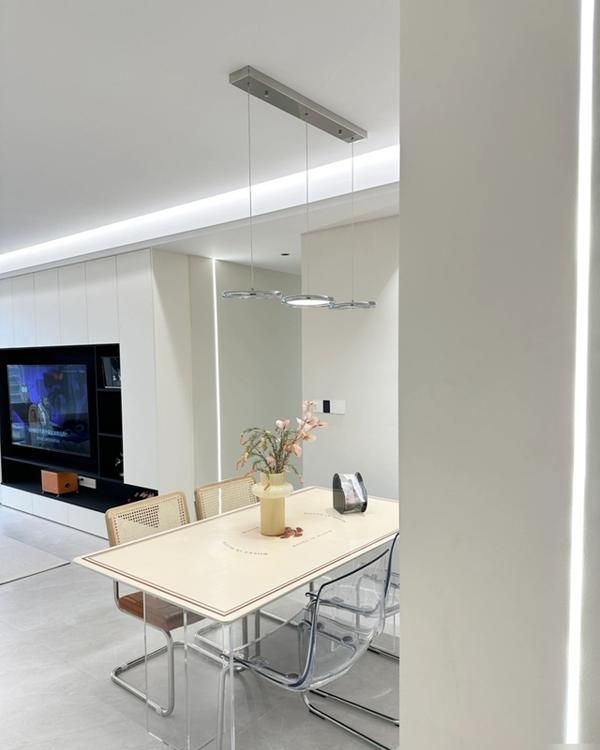 浙江夫妻的111㎡奶油风新家：仅凭一个电视柜就圈粉无数，真实用 - 家居知识