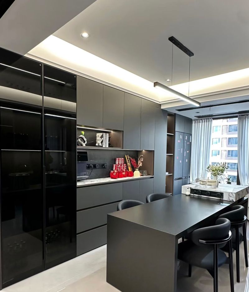 现代轻奢风把高级感焊在我家🔥黑白灰+金属线条太戳了 - 家居知识