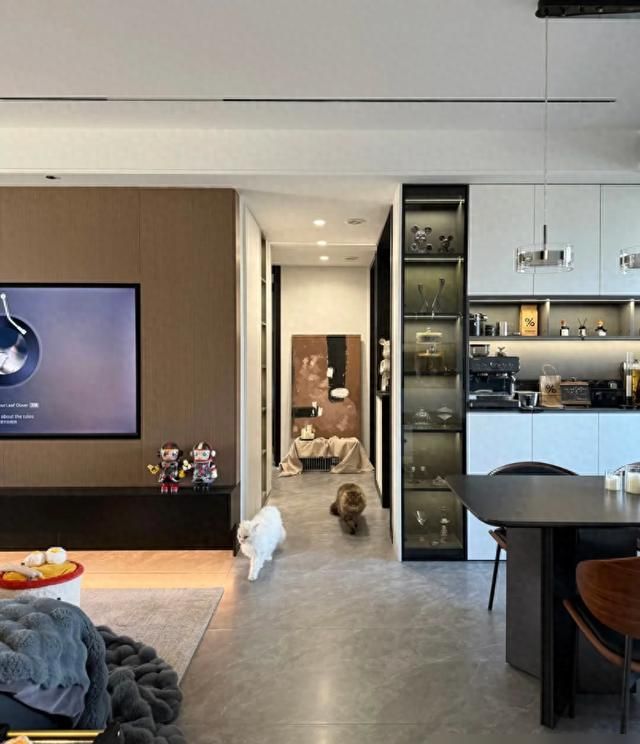 浙江夫妻90㎡现代轻奢家,实用高级,住得超爽! 浙江夫妻俩住90㎡的家,现代轻奢装修,实用高级,真的太爽啦! - 家居知识