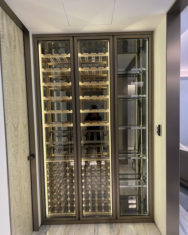 实力强的酒柜定制公司推荐,打造专属储酒空间 - 今日头条 实力强的酒柜定制公司推荐,打造专属储酒空间 - 家居知识
