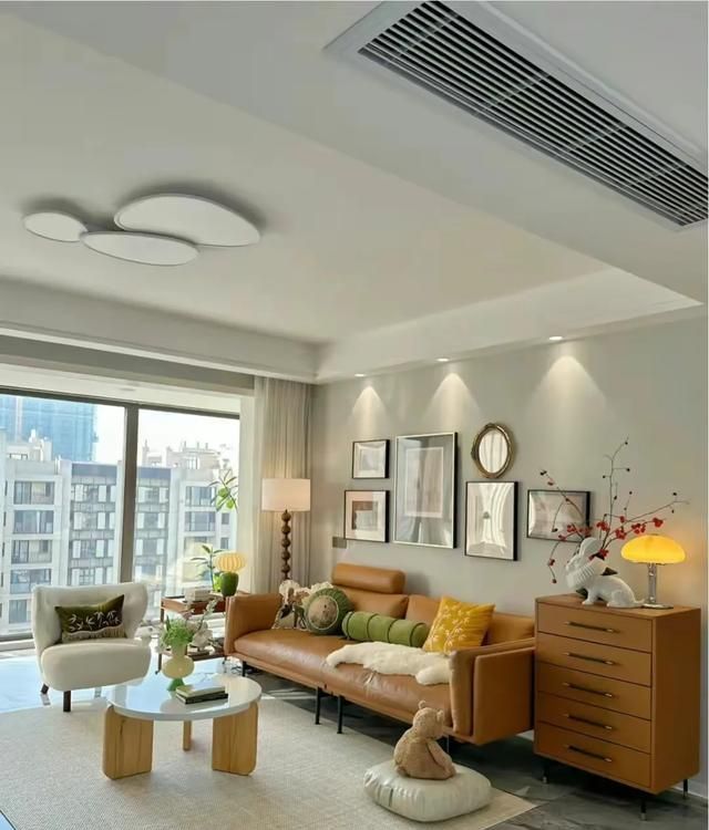 看了她家,才知道什么叫岁月静好,全屋装修简约治愈,太有品味了 - 今日头条 看了她家,才知道什么叫岁月静好,全屋装修简约治愈,太有品味了 - 家居知识