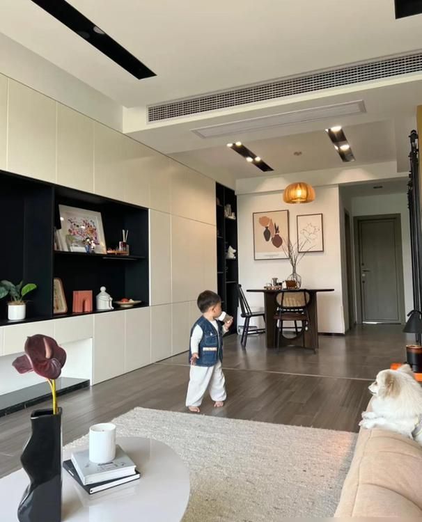 杭州一网红博主110㎡的家火了,“实用简洁”装修,颜值高又好用 - 今日头条 杭州一网红博主110㎡的家火了,“实用简洁”装修,颜值高又好用 - 家居知识