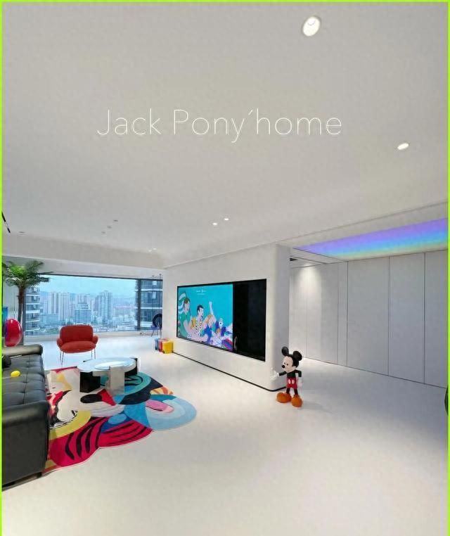 甘肃一对夫妻晒出120平的家，因太干净而走红，极简风装得真高级 - 家居知识