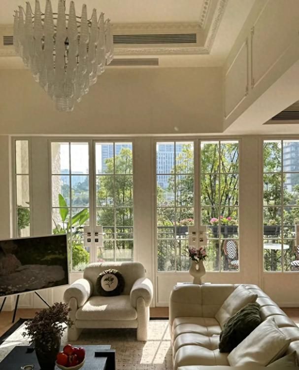 四川一女子晒出220㎡的家，现代法式装修，精致典雅，太爱了！ - 家居知识