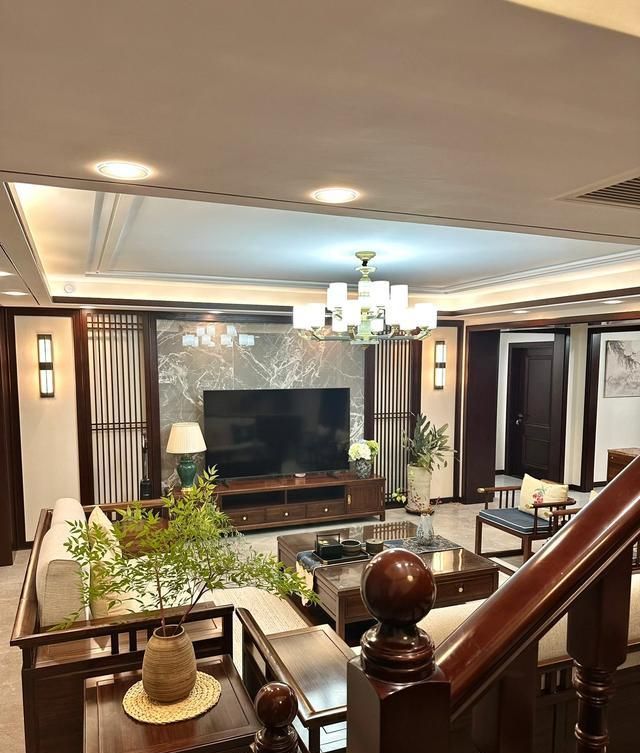 河北女主晒出224㎡顶层复式的家,新中式风格装修,那叫一个高级 - 今日头条 河北女主晒出224㎡顶层复式的家,新中式风格装修,那叫一个高级 - 家居知识