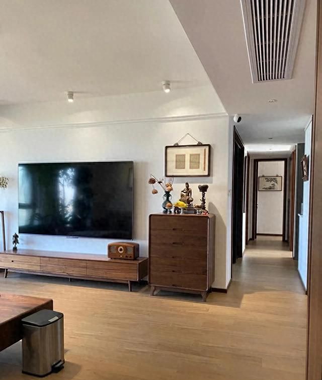 湖南一男主晒出新中式的家，素朴雅致，干净清爽，值的借鉴！ - 今日头条