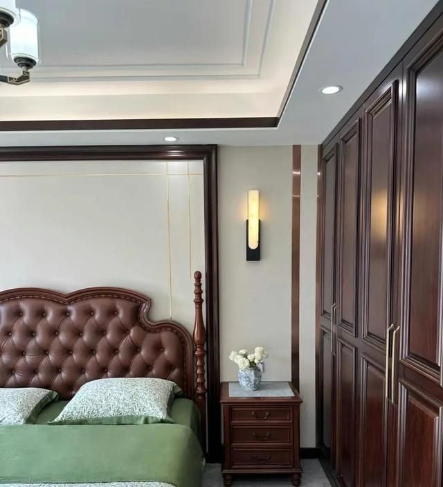 青岛一对退休夫妇的新家,那叫一个高级,日久弥新的新中式风格 - 今日头条 青岛一对退休夫妇的新家,那叫一个高级,日久弥新的新中式风格 - 家居知识