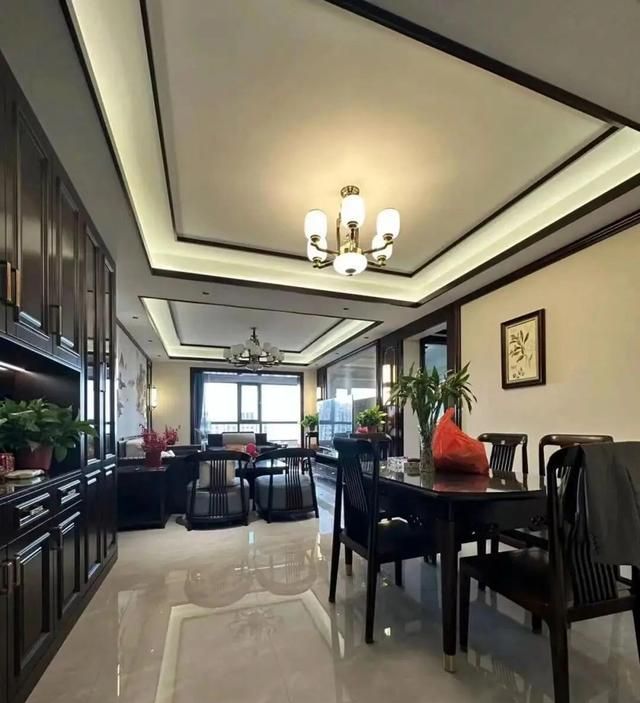 青岛一对退休夫妇的新家,那叫一个高级,日久弥新的新中式风格 - 今日头条 青岛一对退休夫妇的新家,那叫一个高级,日久弥新的新中式风格 - 家居知识