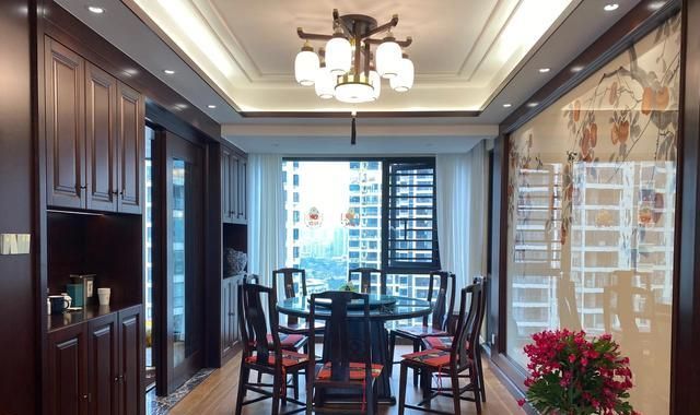 不顾老公反对,自己决定把家装修成新中式,老祖宗的审美果然在线 - 今日头条 不顾老公反对,自己决定把家装修成新中式,老祖宗的审美果然在线 - 家居知识