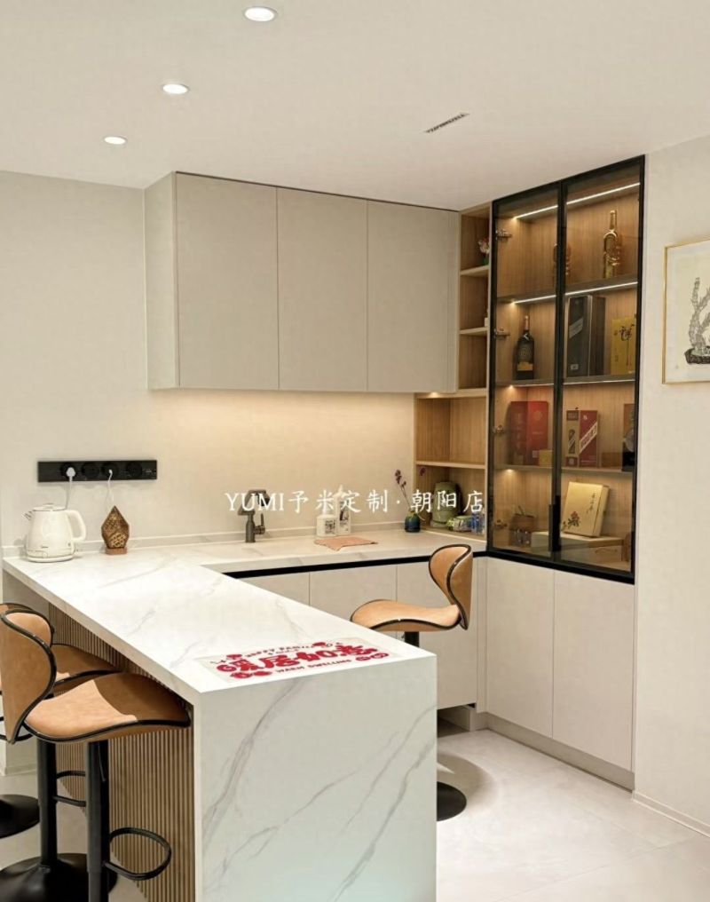 专业定制整体橱柜，品质保障与无忧售后