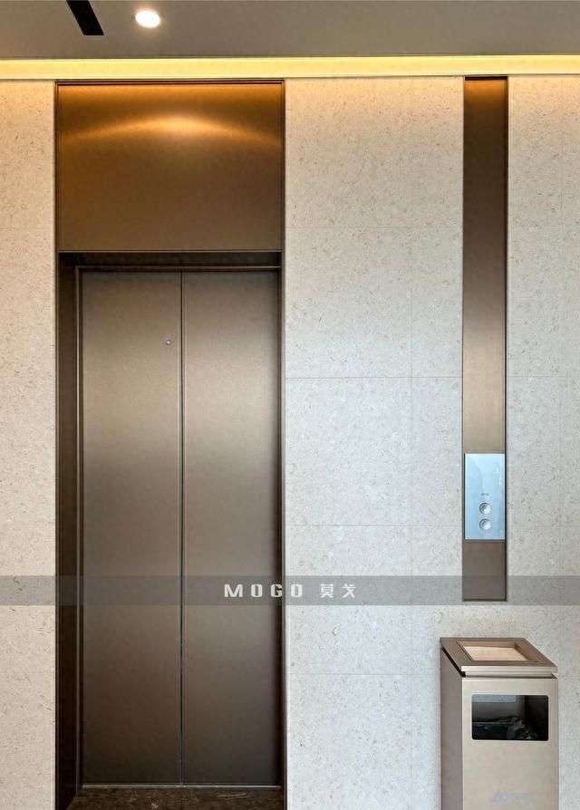 不锈钢屏风、吊架、酒柜定制，品质与服务的双重保障