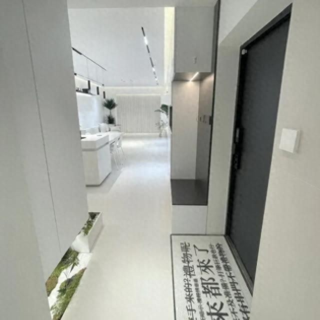 云南情侣10万装90㎡简约家，效果堪比百万豪宅引热议