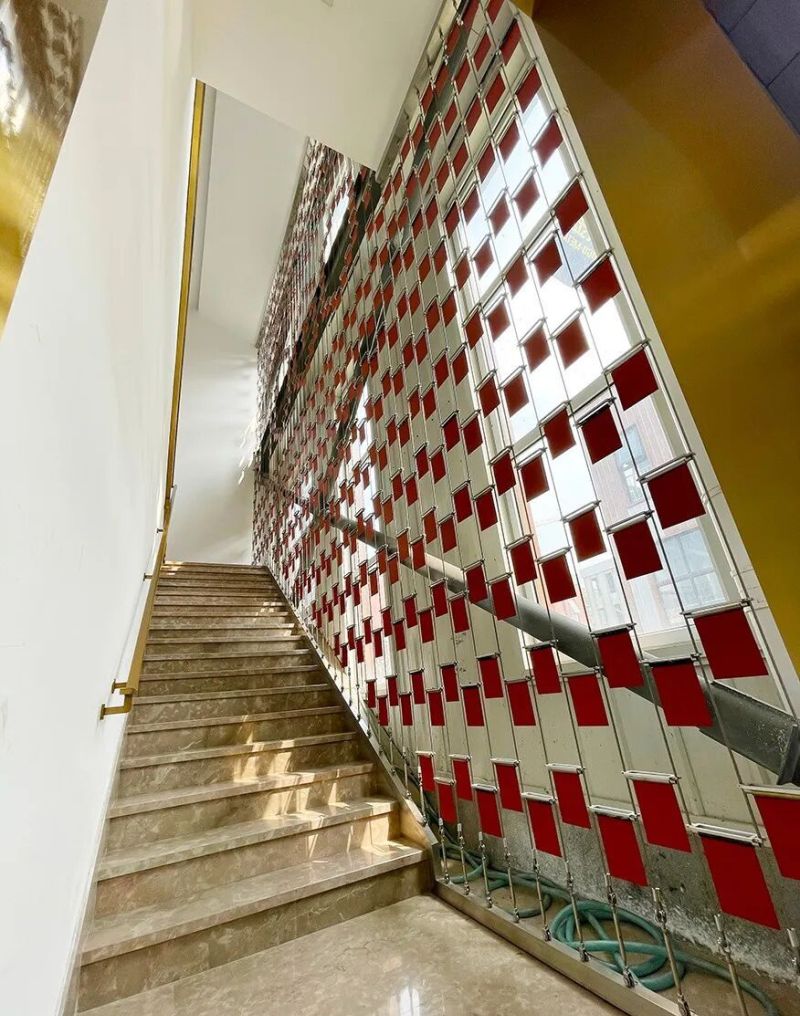 不锈钢屏风、家具与酒柜定制全攻略,专业品质,精致生活 专业之选:不锈钢屏风、家具与酒柜定制指南 - 家居知识