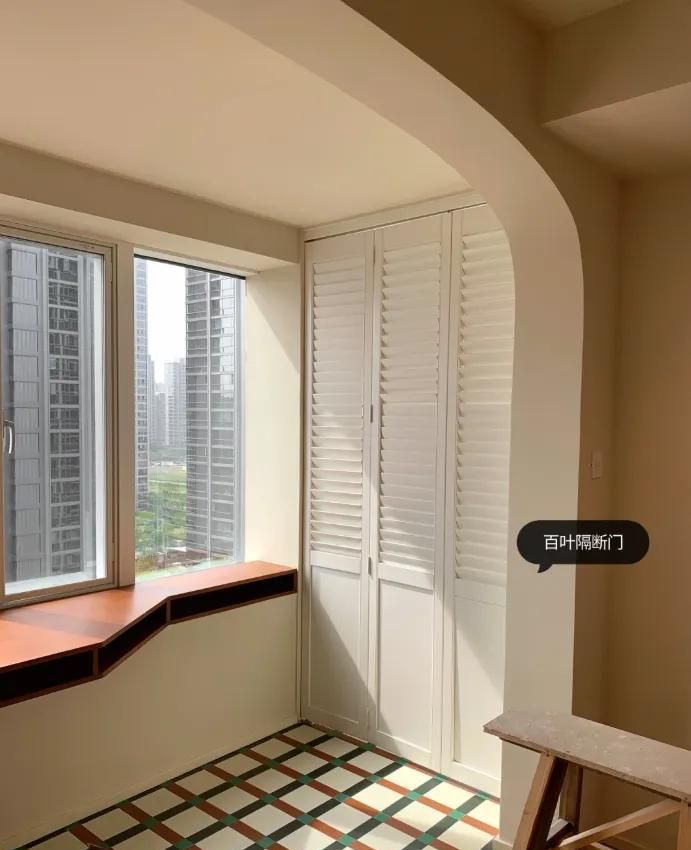 被邻居家阳台洗衣间惊掉下巴！仅用2平米，洗衣晾晒一步到位！ - 家居知识