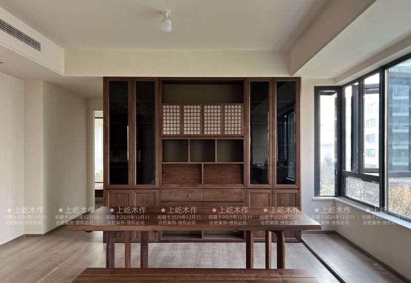 原木风装修，简约设计打造温馨家居空间