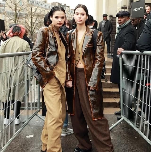 这个冬天“极繁混搭”突然火了，打造不设限的时髦 - 家居知识