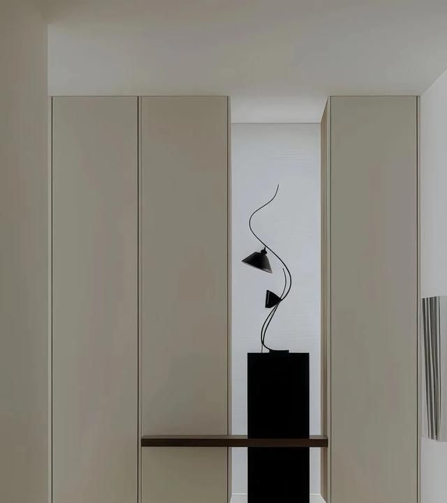 玄关柜别乱装！9款极简设计照着装，小户型仪式感拉满 - 家居知识