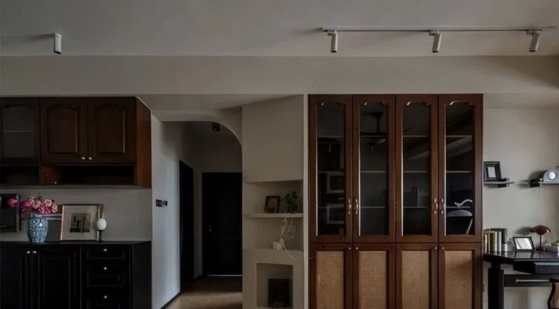 90㎡南洋风混搭中式元素,典雅浪漫的新家美学 她把90㎡新家装成怀旧的南洋风,混合中式元素,处处透着典雅浪漫 - 家居知识