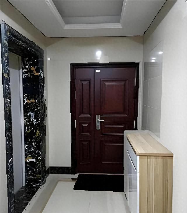 江西人新潮流，楼道代替鞋柜，美观实用引热议