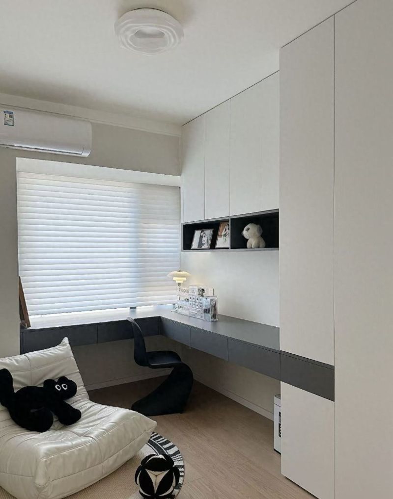 叶翔雅胜居，专业衣帽间定制厂家推荐，品质保障值得信赖