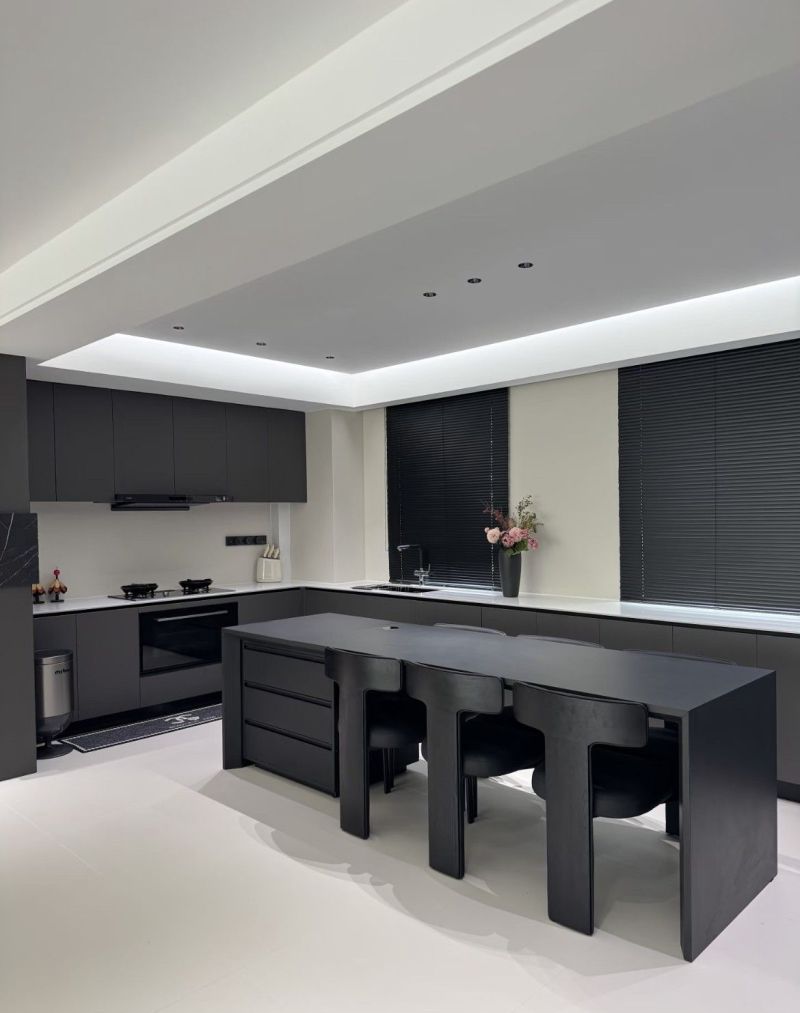 意式极简风大横厅,一眼心动的高级感设计 大横厅这样装,一眼就爱上的高级感!意式极简风真的越住越耐看! - 家居知识