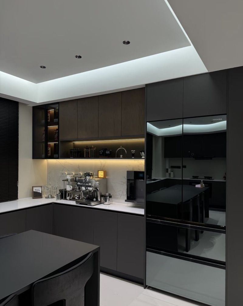 意式极简风大横厅,一眼心动的高级感设计 大横厅这样装,一眼就爱上的高级感!意式极简风真的越住越耐看! - 家居知识