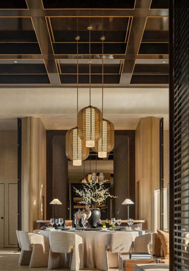 176㎡暖色新中式,简约美学演绎轻奢格调 176㎡新中式美学,暖色抵万奢! - 家居知识