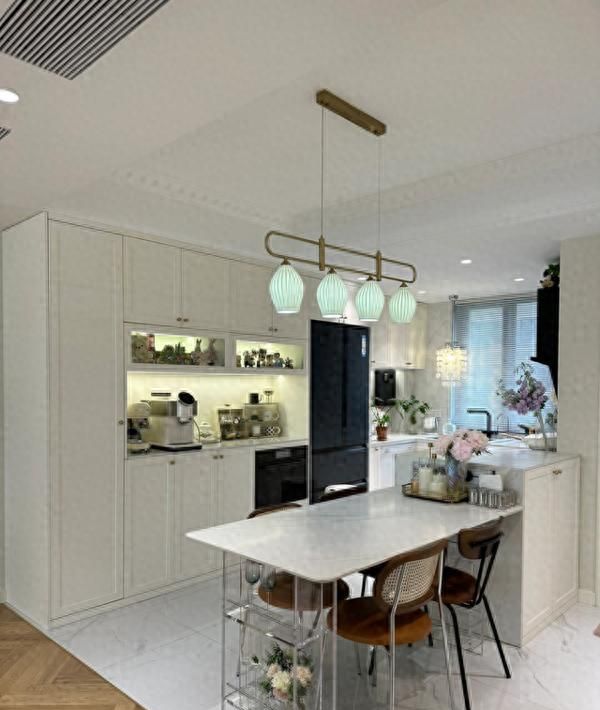 119㎡轻法式新家走红，安徽女主的优雅实用风惊艳全网