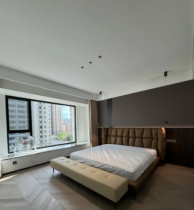 南京美女230㎡意式大平层曝光,极致装修美到不想离开 南京美女晒出230平米意式大平层,一进去不想出来,装修太漂亮 - 家居知识