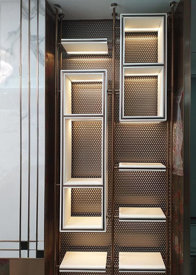 不锈钢酒柜、吊架、家具定制厂家推荐，哪家靠谱又实惠？ - 家居知识