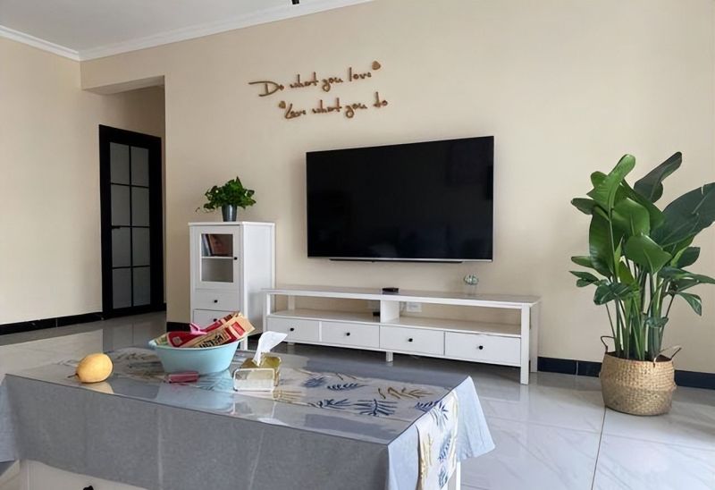 不吊顶只走石膏线,她家装修瘦身又省钱,烟火气满满! 装修瘦了好几斤!全屋不吊顶只走石膏线,装出最有烟火气的幸福家 - 家居知识