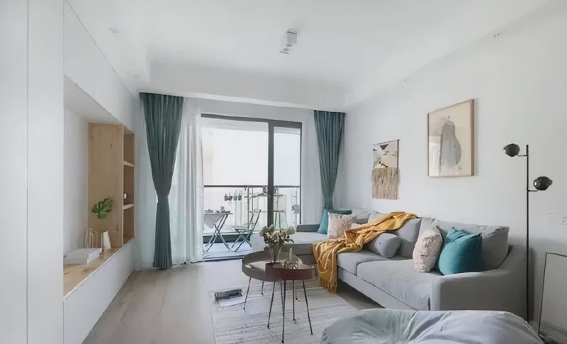 北欧风新房入户，绿色的装点加上原木的设计，清新舒适又美观！ - 家居知识