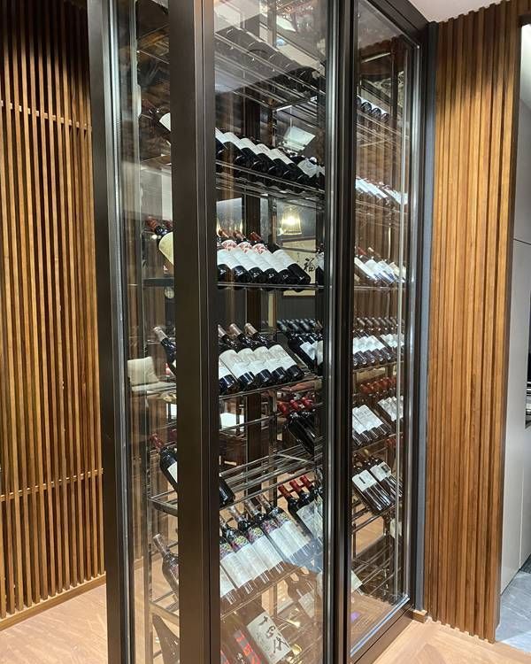 酒柜定制哪家好?专业推荐与选购全攻略 酒柜定制选哪家好?专业公司推荐与选购指南 - 家居知识