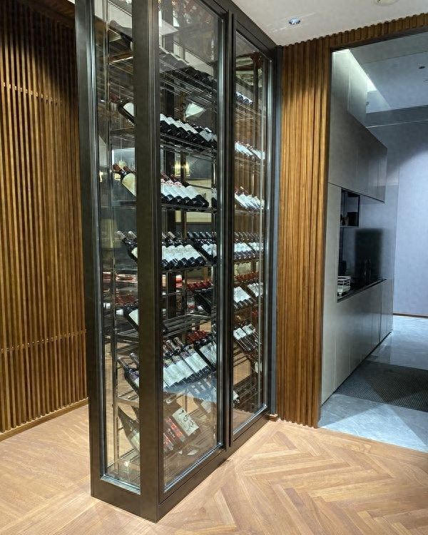 专业酒柜定制公司推荐，打造您的私人藏酒空间
