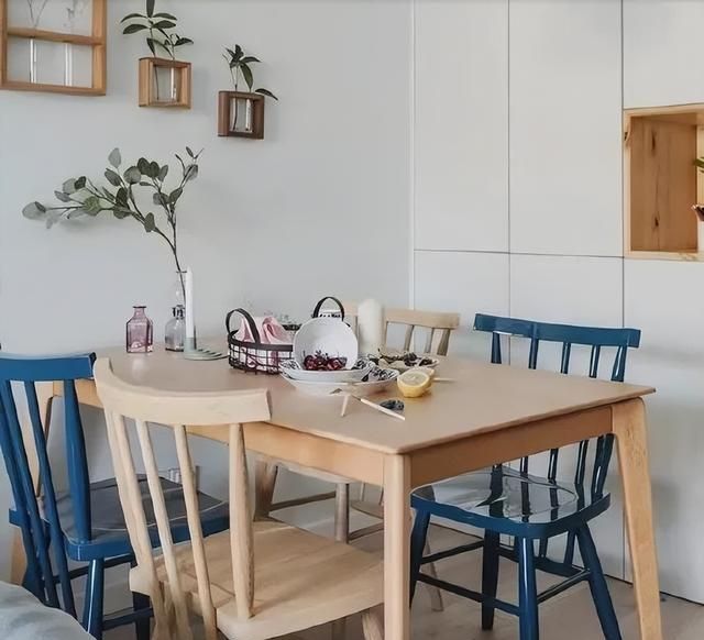 北欧风新家,绿植与原木的清新美学 北欧风新房入户,绿色的装点加上原木的设计,清新舒适又美观! - 家居知识