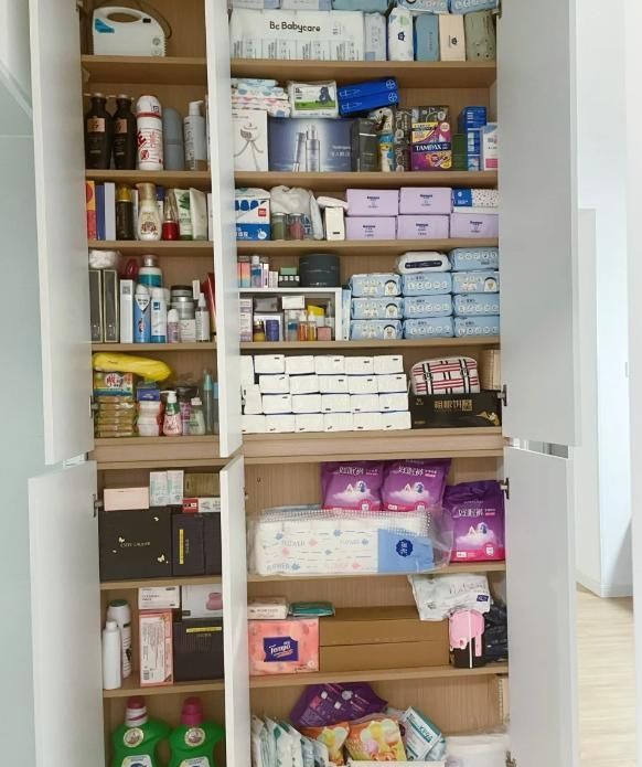 被闺蜜家里的“薄柜设计”惊呆了！换个思路后，收纳力翻一倍 - 家居知识