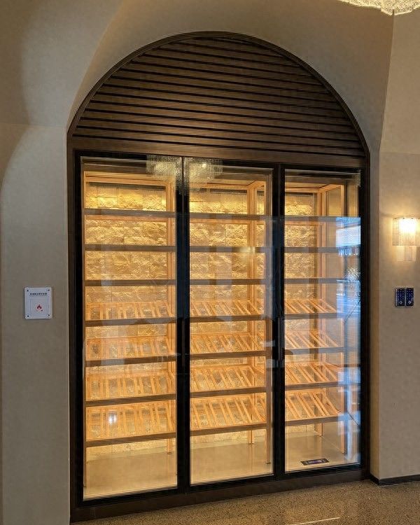 酒柜定制全攻略，品牌、价格与选购要点