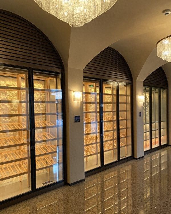 酒柜定制全攻略，靠谱品牌推荐与性价比选购指南