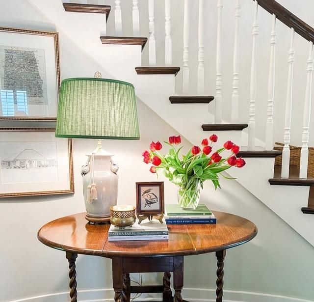 她的自装美式家，白色深木色搭配古董家具，每处都是理想生活模样 - 家居知识