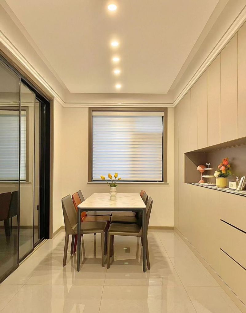 实用与美学兼具：现代简约风家居设计方案 - 家居知识