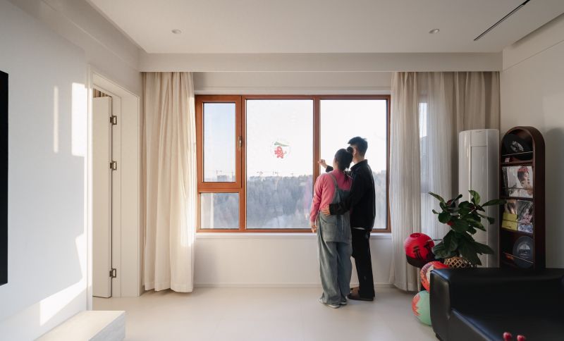 155㎡中古风客餐厅一体设计，小家秒变通透大宅